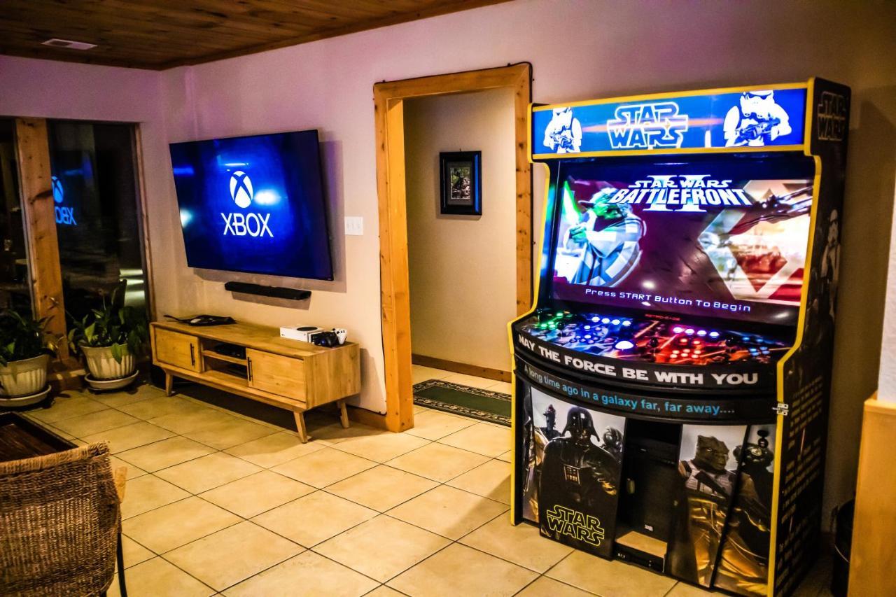 Tanasi Lodge - Reunions, Retreats, Weddings, Family Getaways Sevierville Exteriör bild